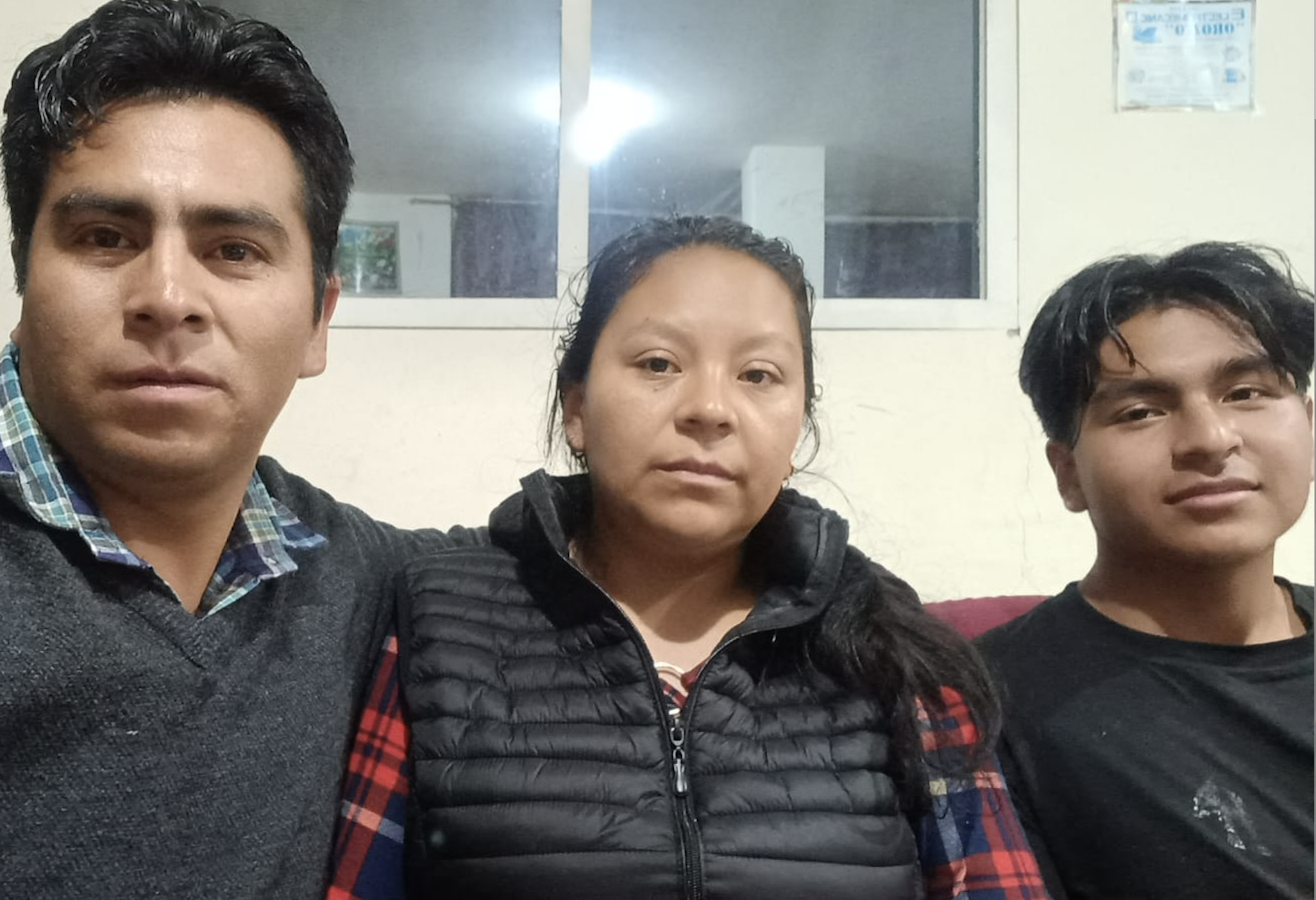 Carlos Yanes and family